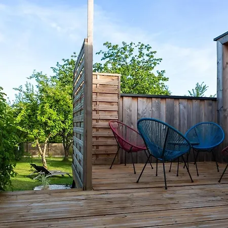Ferienhaus De La Bridolee, Sauna Et Bain Nordique Lorquin