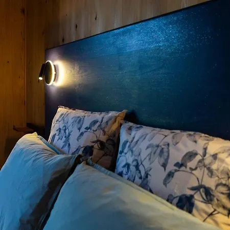 De La Bridolee, Sauna Et Bain Nordique *