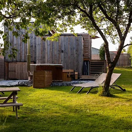 Ferienhaus De La Bridolee, Sauna Et Bain Nordique