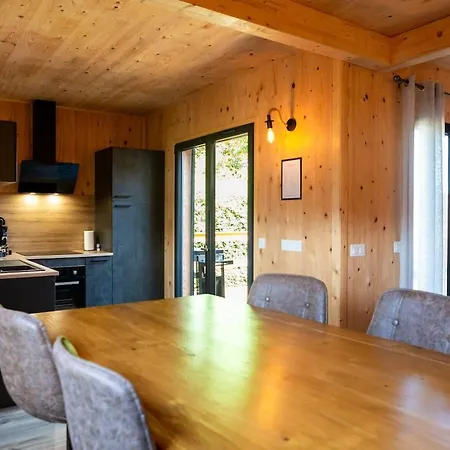 Ferienhaus De La Bridolee, Sauna Et Bain Nordique Lorquin