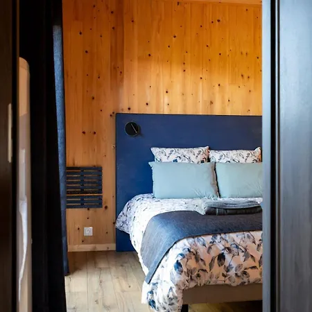 De La Bridolee, Sauna Et Bain Nordique *