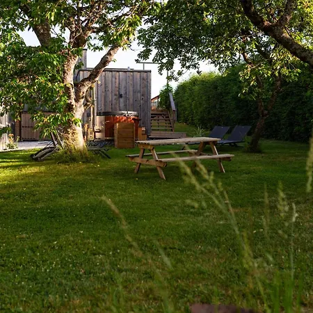 De La Bridolee, Sauna Et Bain Nordique Ferienhaus