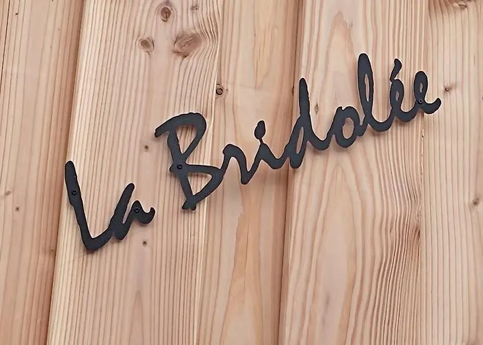 Hébergement de vacances De La Bridolée, Sauna Et Bain Nordique *